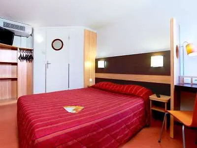 Premiere Classe - Za Courtaboeuf Villejust