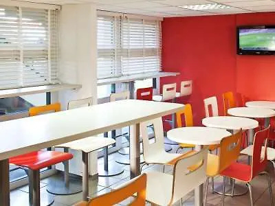 Hotel Premiere Classe - Za Courtaboeuf